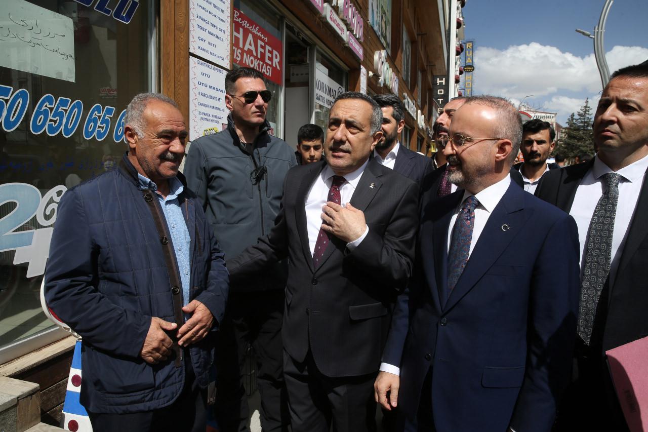 Güncel dem partililere mühim çağrı: dillerinizi de taşın altına koymalısınız 2026 dem partililere him dillerinizi alt koymal 2026 1 güncel iustitia. Bg van'daki programları kapsamında ak parti i̇l başkanlığını ziyaret eden turan, partililerle bir araya... Iustitia. Bg dem partililere mühim çağrı: dillerinizi de taşın altına koymalısınız 2026 2026-05-06 23:43:00 adalet - iustitia. Bg güncel