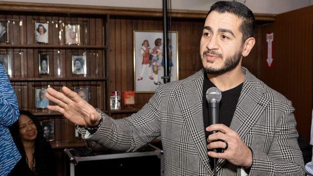 Dem Senate hopeful Abdul El Sayed recounts smashing vodka bottle after beard criticism Dem Senate hopeful Abdul El-Sayed recounts smashing vodka bottle after beard criticism 2026