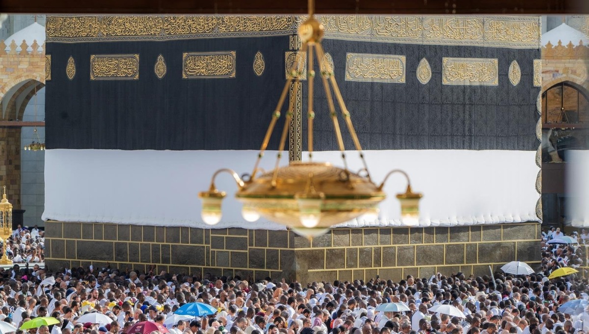 حجاج بيت الله يؤدون طواف الإفاضة في المسجد الحرام 2026 - عدالة - iustitia. Bg عربي ودولي حجاج بيت الله يؤدون طواف الإفاضة في المسجد الحرام 2026 hjaj byt allh yudwn twaf alifadh almsjd alhram 2026 2 عربي ودولي iustitia. Bg أدى حجاج بيت الله الحرام، اليوم، طواف الإفاضة بالمسجد الحرام، بعد أن منّ الله عليهم بالوقوف على صعيد عرفات والمبيت... حجاج بيت الله يؤدون طواف الإفاضة في المسجد الحرام 2026 2026-05-27 12:57:05 عدالة - iustitia. Bg عربي ودولي