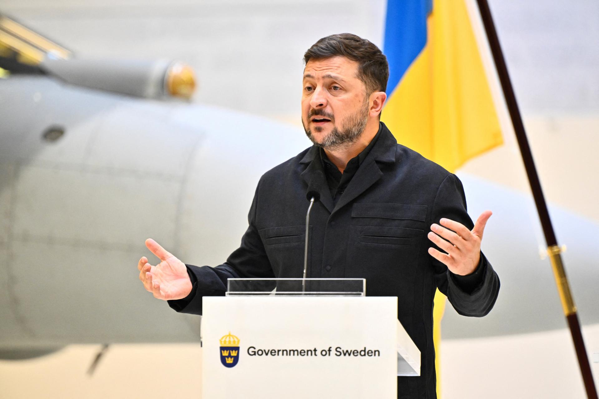 Hrozí bezprostredný a rozsiahly úder. Zelenskyj varuje pred novou vlnou ruských útokov 2026 - spravodlivosť - iustitia. Bg Svet hrozí bezprostredný a rozsiahly úder. Zelenskyj varuje pred novou vlnou ruských útokov 2026 hroz bezprostredn rozsiahly der zelenskyj varuje pred n svet iustitia. Bg iustitia. Bg ukrajinský prezident volodymyr zelenskyj v piatok upozornil, že rusko by mohlo podniknúť novú vlnu útokov. V príspevku na platforme telegram pritom uviedol, že podľa dostupných informácií hrozí... Hrozí bezprostredný a rozsiahly úder. Zelenskyj varuje pred novou vlnou ruských útokov 2026 2026-05-29 16:45:15 iustitia. Bg spravodlivosť - iustitia. Bg svet