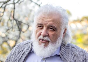 (intervju) milan krek: »doktor, ki je doktoriral na fakulteti za elektrotehniko, težko vodi reformo zdravstva« 2026 - pravosodje - iustitia. Bg Fokus (intervju) milan krek: »doktor, ki je doktoriral na fakulteti za elektrotehniko, težko vodi reformo zdravstva« 2026 intervju milan krek doktor doktoriral fakulteti elektro 2 fokus iustitia. Bg piše: petra janša
slovenija se poslavlja od štirih let golobove vlade, ki je zdravstvo razglasila za... Iustitia. Bg (intervju) milan krek: »doktor, ki je doktoriral na fakulteti za elektrotehniko, težko vodi reformo zdravstva« 2026 2026-05-30 08:00:00 pravosodje - iustitia. Bg fokus