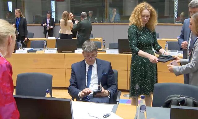 Kako so Golobovi skušali preslepiti zavezništvo Nato 2026