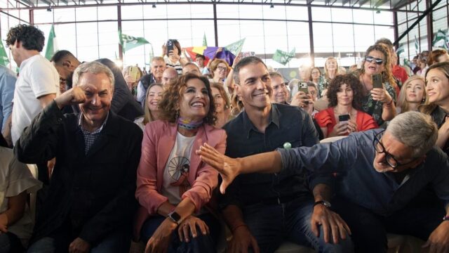Sánchez y Zapatero arropan a Montero para exhibir “orgullo” socialista y dar la vuelta a las encuestas: “Hay partido” 2026