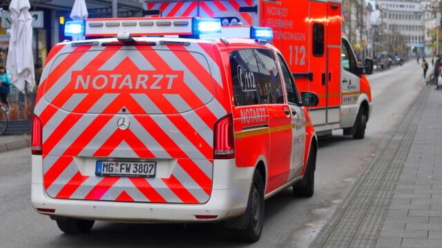 Polizeieinsatz: Mönchengladbach: Polizisten schießen auf nackten Mann 2026