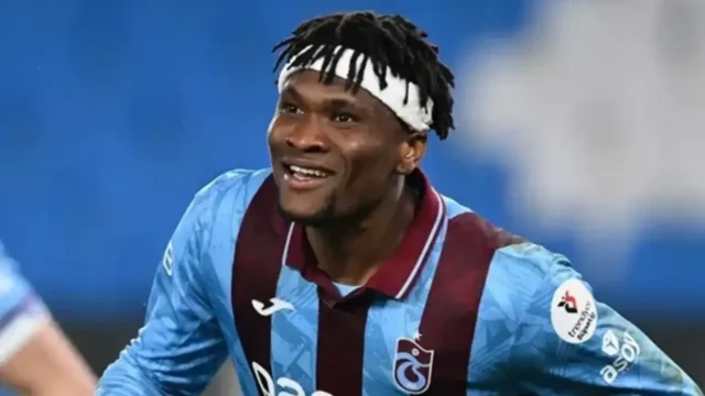 Trabzonsporlu Chibuike Nwaiwu baba oldu 2026