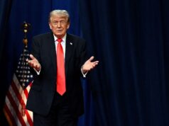 Trump jokes about security concerns, mic problems and Dr Oz during freewheeling Florida speech 2026 Trump jokes about security concerns, mic problems and Dr Oz during freewheeling Florida speech 2026