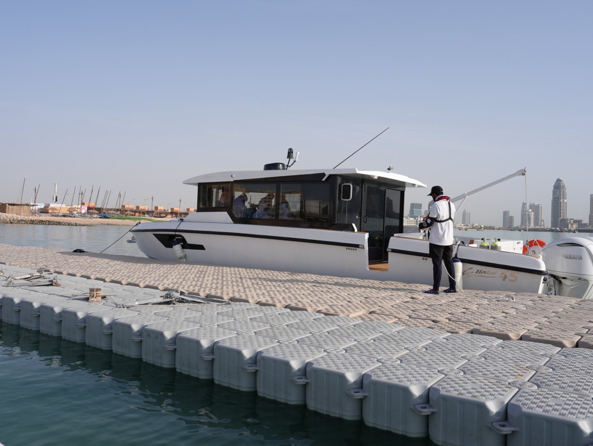 محليات وزارة البيئة: تدشين قارب جديد بمهام متعددة لتعزيز الرصد البيئي البحري في قطر 2026 wzarh albyih tdshyn qarb jdyd bmham mtaddh ltazyz alrsd 2 محليات iustitia. Bg دشنت وزارة البيئة والتغير المناخي قارباً جديدًا لبرامج الرصد والبحث العلمي، وذلك في إطار جهودها لتعزيز منظومة الرصد... وزارة البيئة: تدشين قارب جديد بمهام متعددة لتعزيز الرصد البيئي البحري في قطر 2026 2026-05-09 09:38:11 عدالة - iustitia. Bg محليات
