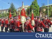Йотова поздрави гвардейците, осветиха знамената (ВИДЕО) 2026 Йотова поздрави гвардейците, осветиха знамената (ВИДЕО) 2026