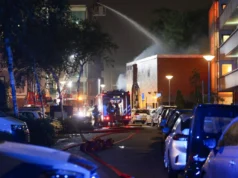 Explosie en brand bij flatgebouw Amsterdam, vrees voor slachtoffers 2026 Explosie en brand bij flatgebouw Amsterdam, vrees voor slachtoffers 2026