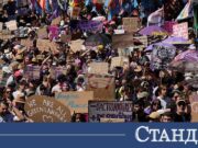 Протести и сълзотворен газ преди срещата на Г-7 2026 Протести и сълзотворен газ преди срещата на Г-7 2026