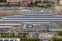 Schüler und Lehrer laufen über Gleise: Zwischenzeitlich Stillstand am Dortmunder Hauptbahnhof 2026 Schüler und Lehrer laufen über Gleise: Zwischenzeitlich Stillstand am Dortmunder Hauptbahnhof 2026