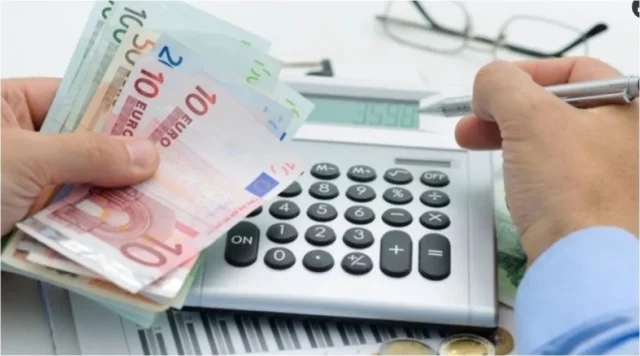 Νέα ρύθμιση έως 72 δόσεων: Ποιοι δικαιούνται ελάχιστη καταβολή από 30 ευρώ, τα «ψιλά γράμματα» 2026