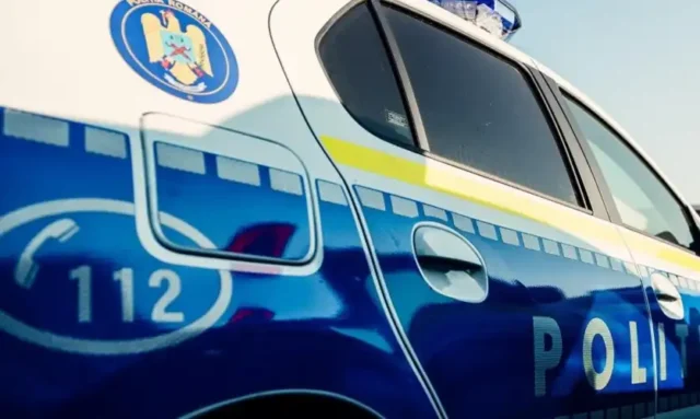Tragedie în Constanța: un băiat de ani a murit după ce a fost prins sub un capac de canalizare Tragedie în Constanța: un băiat de 9 ani a murit după ce a fost prins sub un capac de canalizare 2026