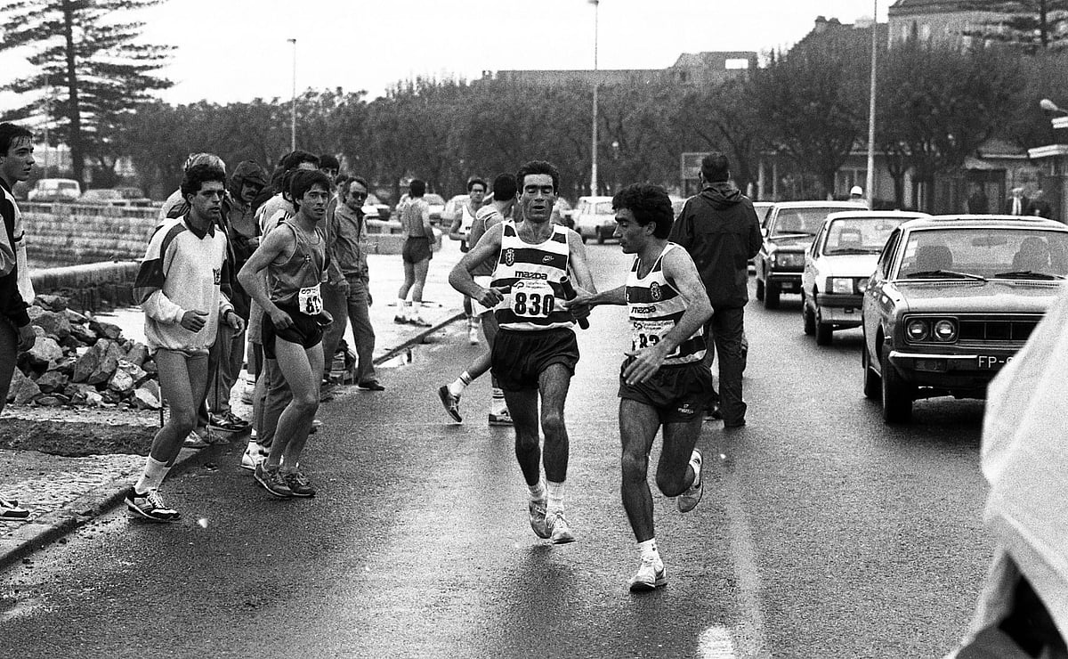 1984. Esticão de lopes vale triunfo leonino na 50. ª cascais-lisboa 2026 - justiça - iustitia. Bg 1984. Esticão de lopes vale triunfo leonino na 50. ª cascais-lisboa 2026 1984 estic lopes vale triunfo leonino cascais lisboa 20 a estafeta cascais-lisboa é uma das mais antigas provas de atletismo em portugal, tendo começado a disputar-se em... Iustitia. Bg 1984. Esticão de lopes vale triunfo leonino na 50. ª cascais-lisboa 2026 2026-08-30 10:27:13 justiça - iustitia. Bg