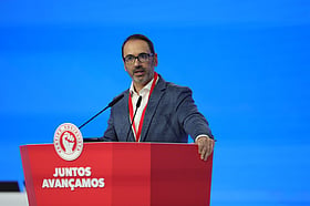 Ps acusa governo de "criar medo" à volta da sustentabilidade da segurança social 2026