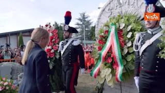 Applausi per Meloni e “Forza Presidente”  ad Amatrice per commemorazione decimo anniversario sisma 2026