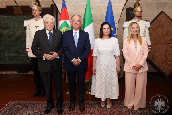 Begaj në hapjen e lojërave mesdhetare “taranto 2026”, pritet nga mattarella dhe meloni 2026 - юстиция Begaj në hapjen e lojërave mesdhetare “taranto 2026”, pritet nga mattarella dhe meloni 2026 begaj hapjen loj rave mesdhetare taranto 2026 pritet ng 1 presidenti bajram begaj, mori pjesë në ceremoninë e hapjes së lojërave mesdhetare “taranto 2026”, në mbështetje të... Iustitia. Bg begaj në hapjen e lojërave mesdhetare “taranto 2026”, pritet nga mattarella dhe meloni 2026 2026-08-21 21:19:55 юстиция