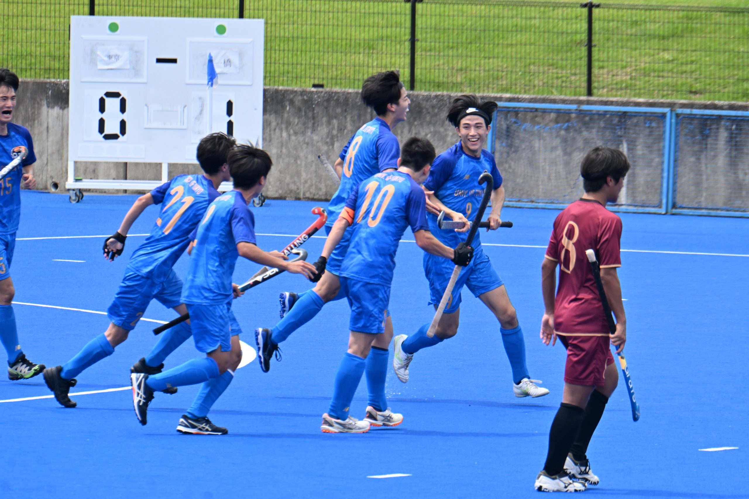 【ホッケー部男子】14季ぶりの1部復帰 一橋大との入れ替え戦に劇的勝利 2026 - 正義 【ホッケー部男子】14季ぶりの1部復帰 一橋大との入れ替え戦に劇的勝利 2026 burino1 tono 2026 3... Iustitia. Bg 【ホッケー部男子】14季ぶりの1部復帰 一橋大との入れ替え戦に劇的勝利 2026 2026-08-12 02:00:57 正義