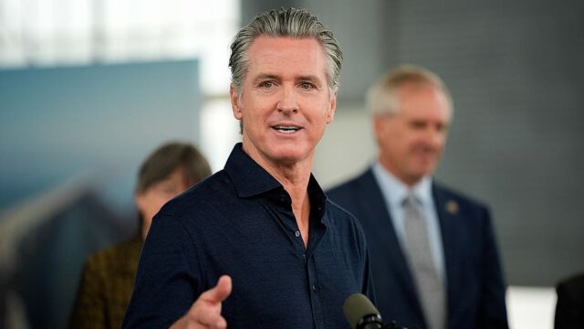 California bill recognizing Islamic holidays nears Newsom’s desk California bill recognizing 2 Islamic holidays nears Newsom’s desk 2026