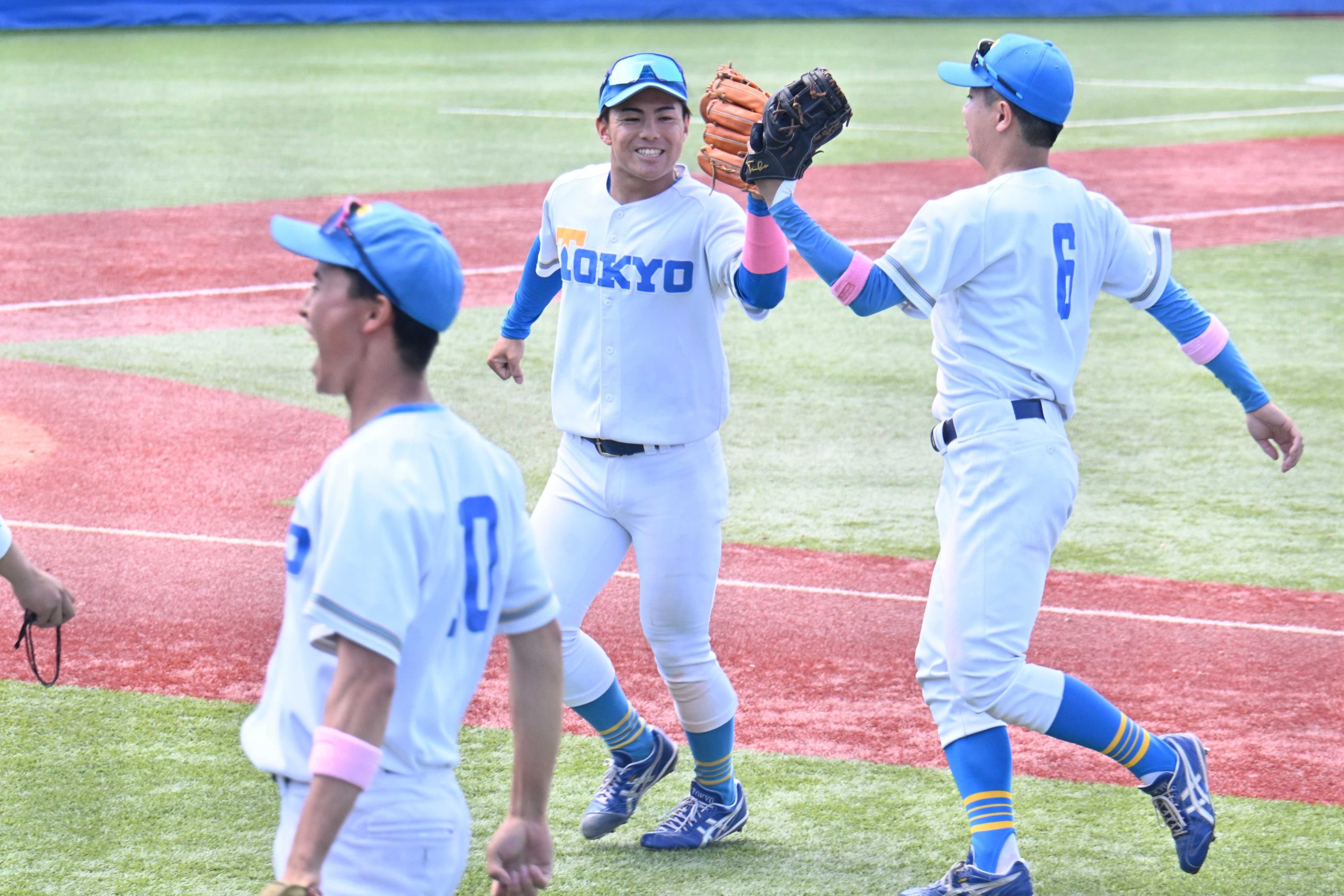 【六大学野球勝ち点獲得を振り返る】ベストナイン獲得! 小村旺輔選手インタビュー 2026 - 正義 【六大学野球勝ち点獲得を振り返る】ベストナイン獲得! 小村旺輔選手インタビュー 2026 chi 2026 20 <img loading="lazy" decoding="async" class="aligncenter size-full wp-image-94319" data-src="https://iustitia. Bg/wp-content/uploads/2026/08/chi-2026-5. Webp" alt="" width="2560" height="1707" data-srcset="https://iustitia. Bg/wp-content/uploads/2026/08/chi-2026-5. Webp 2560w, https://iustitia. Bg/wp-content/uploads/2026/08/chi-2026-7. Webp 300w, https://iustitia. Bg/wp-content/uploads/2026/08/chi-2026-8. Webp 1024w, https://iustitia. Bg/wp-content/uploads/2026/08/chi-2026-9. Webp 768w, https://iustitia. Bg/wp-content/uploads/2026/08/chi-2026-10. Webp 1536w, https://www. Todaishimbun. Org/wp-content/uploads/2026/08/9be48a146e98ab2b87e3651ec2095247-2048x1366. Png 2048w" data-sizes="auto, (max-width: 2560px) 100vw, 2560px"... Iustitia. Bg 【六大学野球勝ち点獲得を振り返る】ベストナイン獲得! 小村旺輔選手インタビュー 2026 2026-08-18 07:25:40 正義
