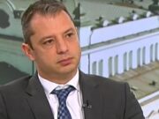 Делян Добрев: ГЕРБ трябва да има свой кандидат за президент, Гюров е манекен и инфлуенсър 2026 Делян Добрев: ГЕРБ трябва да има свой кандидат за президент, Гюров е манекен и инфлуенсър 2026