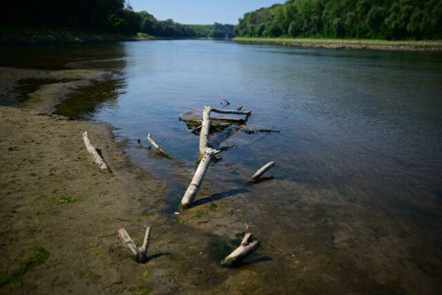 Emergency Measures Needed as Tisza River Hits Critically Low Levels 2026