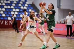 Europoje sudaužytos be gailesčio: lietuvos krepšininkės per antrąjį kėlinį pelnė vos 2 taškus 2026