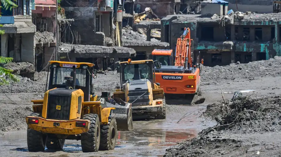 Experts zero in on likely cause of deadly Nepal mudslide, with more than 1,300 missing 2026