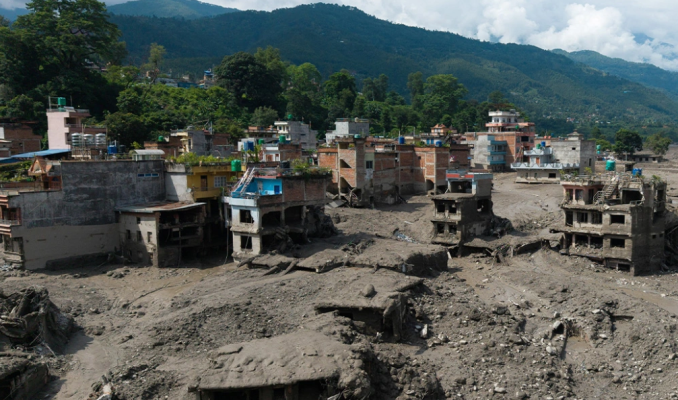 Frikë për përmbytje të reja ndërsa nepali ende numëron viktimat, autoritetet thirrje qytetarëve të qëndrojnë në shtëpi, 2026