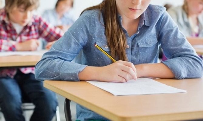Голяма промяна за учениците. Свързана е с 15 септември и една ваканция 2026 - юстиция Голяма промяна за учениците. Свързана е с 15 септември и една ваканция 2026 golyama promyana uchenitsite svarzana septemvri edna va голяма промяна чака учениците. Новата учебна година може да започне ден по-рано - на 14 септември. Тази седмица ще... Iustitia. Bg голяма промяна за учениците. Свързана е с 15 септември и една ваканция 2026 2026-08-24 09:13:05 юстиция