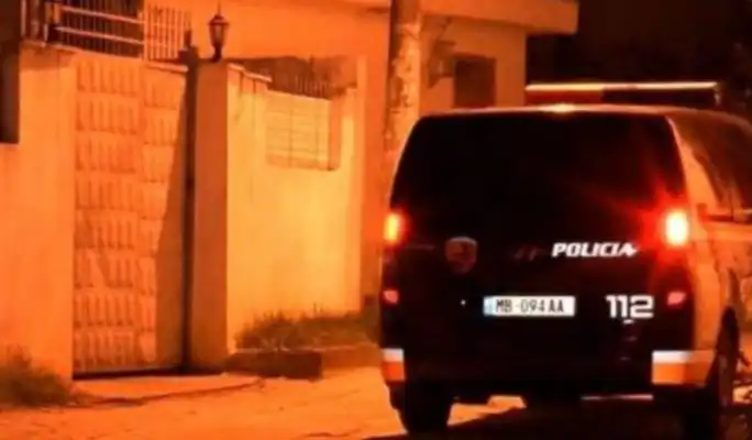 Krimi i rëndë në lushnjë, djali vret me sqepar nënën, plagosi babain! Detaje nga ngjarja 2026