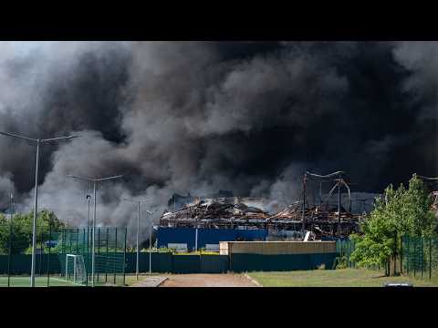 At least 37 killed after russian strike hits ukrainian warehouse 2026 least killed after russian strike hits ukrainian wareho видео: https://www. Youtube. Com/watch? V=z7uovv00kac
at least 37 people are dead after russia struck a warehouse in ukraine... Iustitia. Bg at least 37 killed after russian strike hits ukrainian warehouse 2026 2026-08-30 08:23:02 justice - iustitia. Bg
