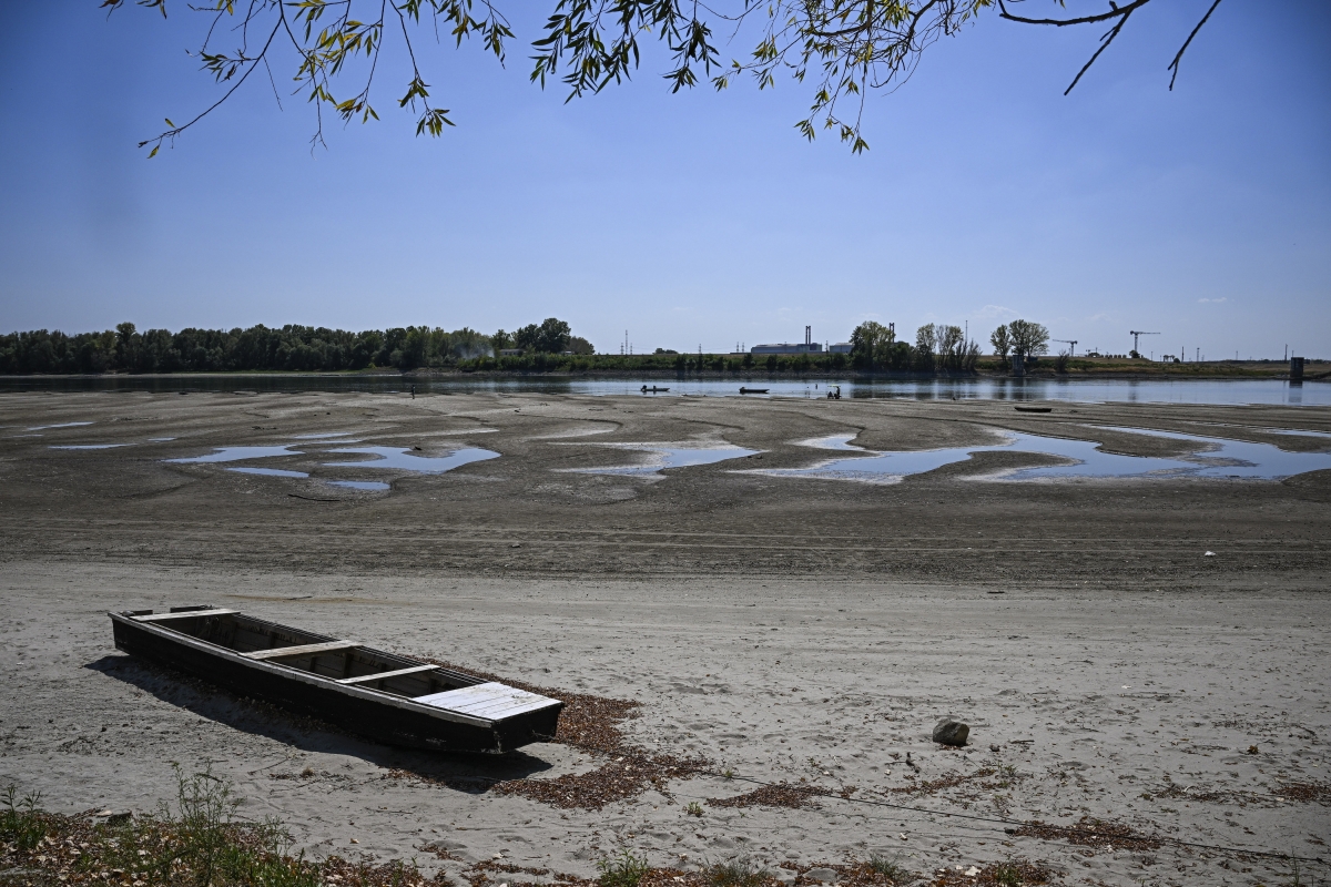 Construction of Danube Weir Begins to Raise Water Levels at Paks Nuclear Plant