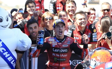 Marquez riapre il Mondiale: per il titolo è una corsa a tre 2026