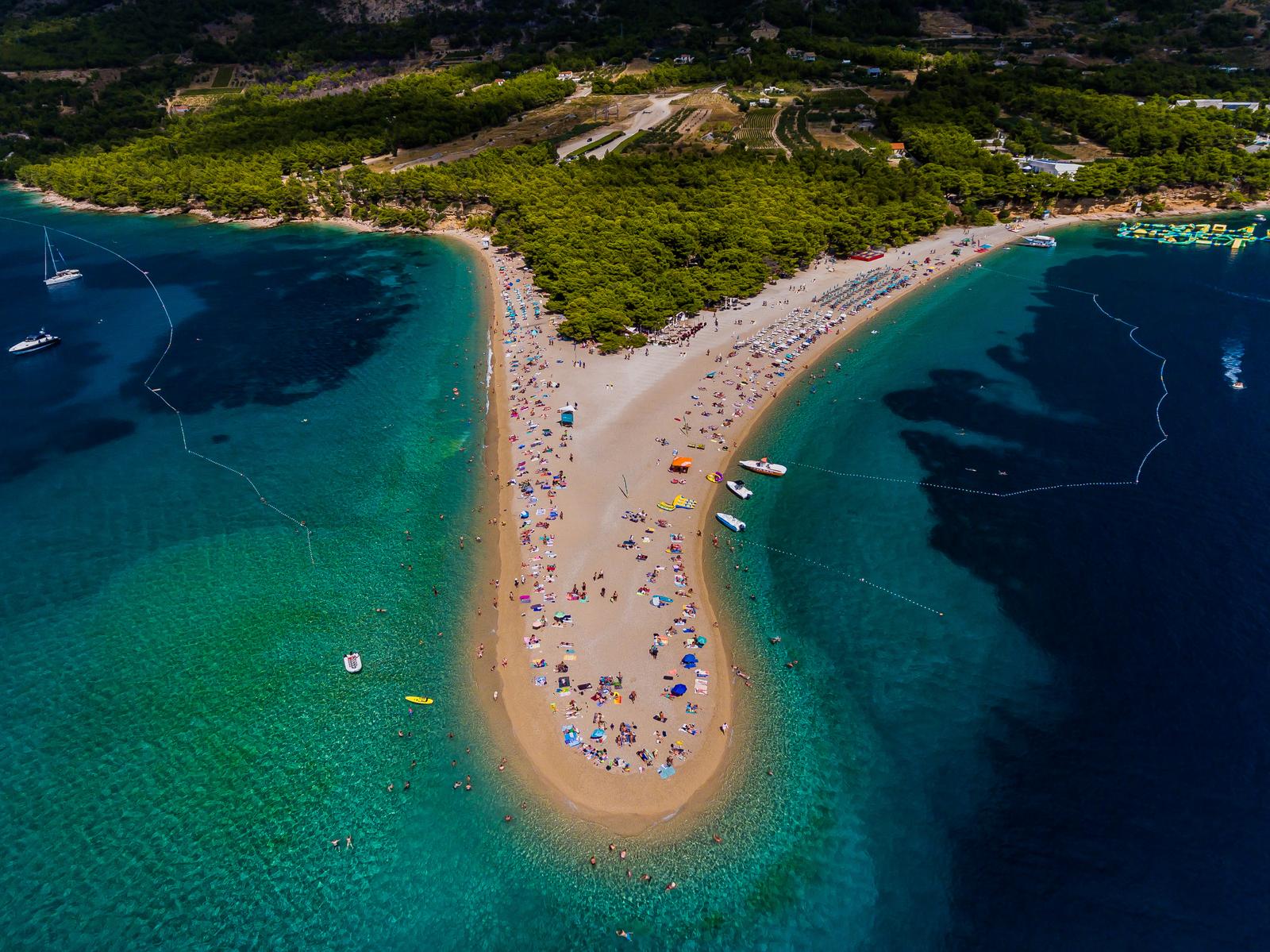 NESTAJE SIMBOL DALMACIJE ‘Zlatni rat je šljunčana plaža i upravo zbog takve konfiguracije ubrzano gubi oblik po kojem ga pamtimo’ 2026