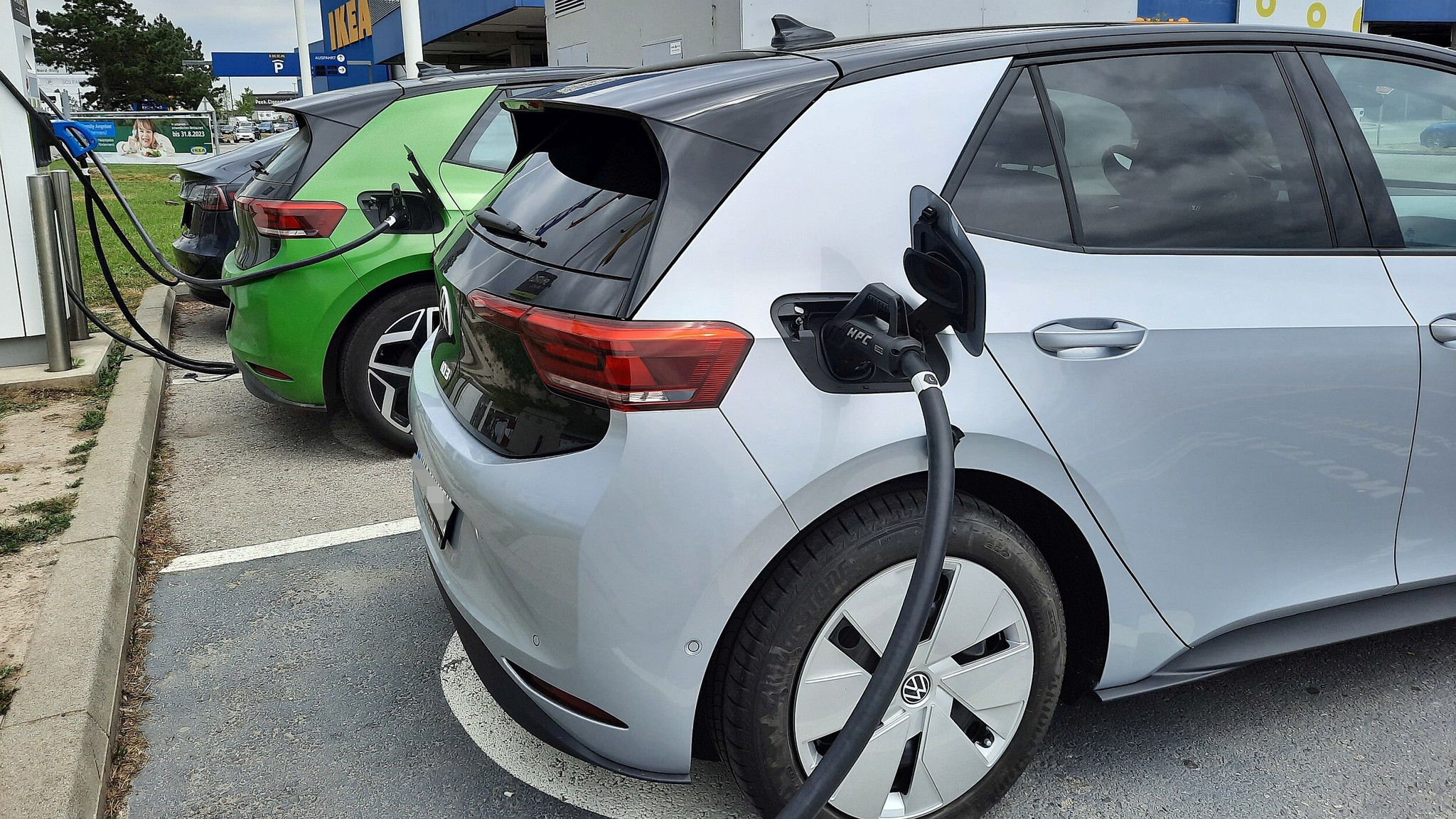 Nur mehr e-autos? - österreichs klimaneutralität: was das bedeutet 2026