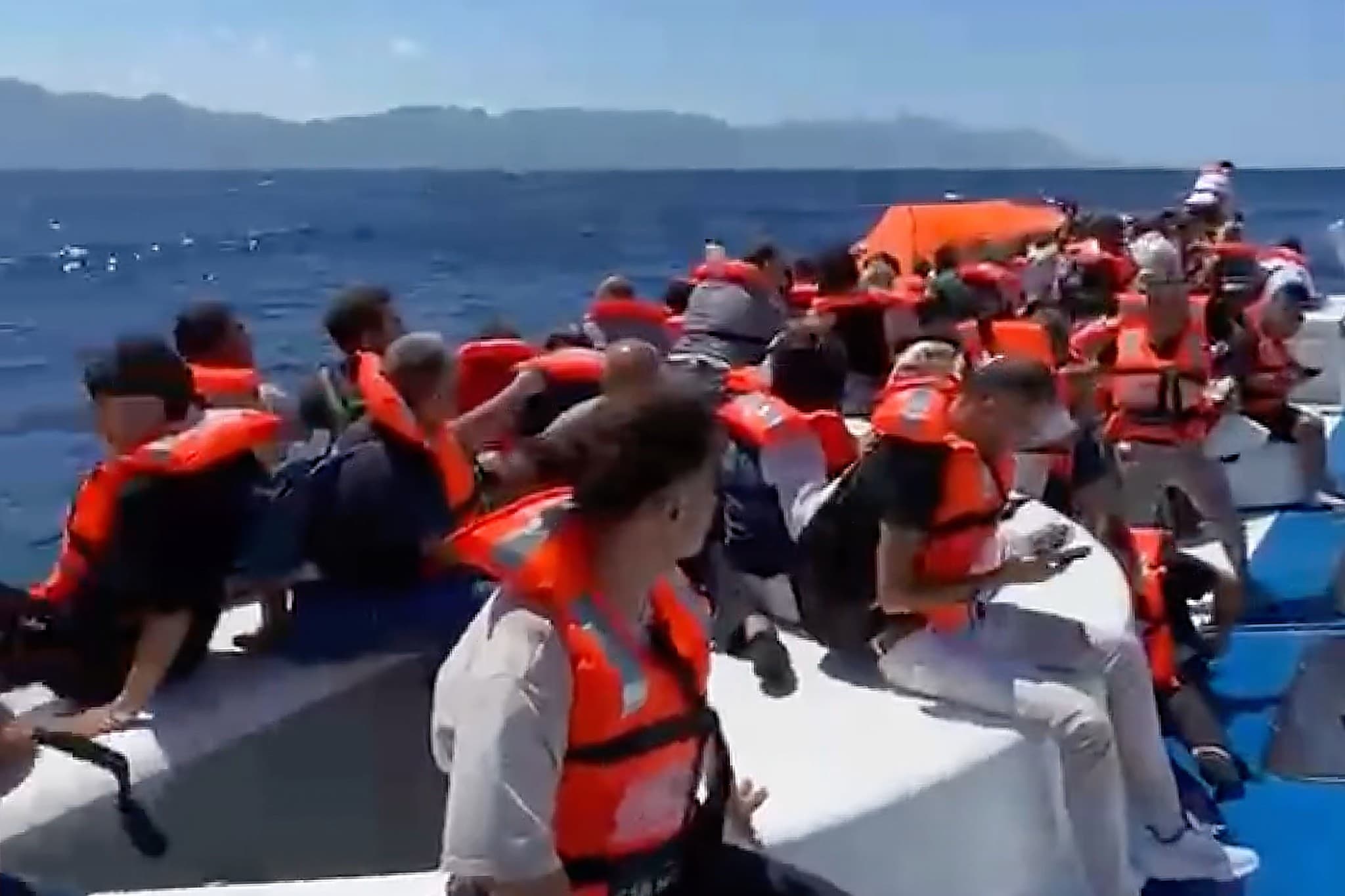 Passagiere klagen an: - „kapitän unter den ersten, die schiff verließen“ 2026