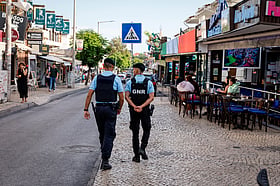 Psd defende novo modelo turístico para albufeira após atropelamento na oura 2026