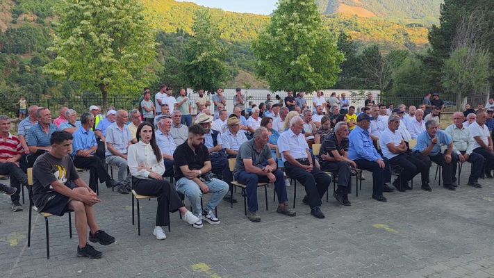 “rama po shkon drejt rënies”, banorët kundër shkrirjes së bashkisë klos: bashkimi me burrelin, do jetë si kosova me beogradin 2026