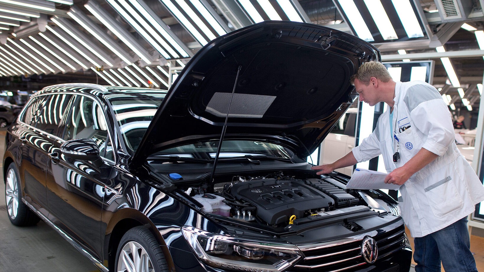 Spoiler: er hat eine! - so plant volkswagen die zukunft des verbrenners 2026