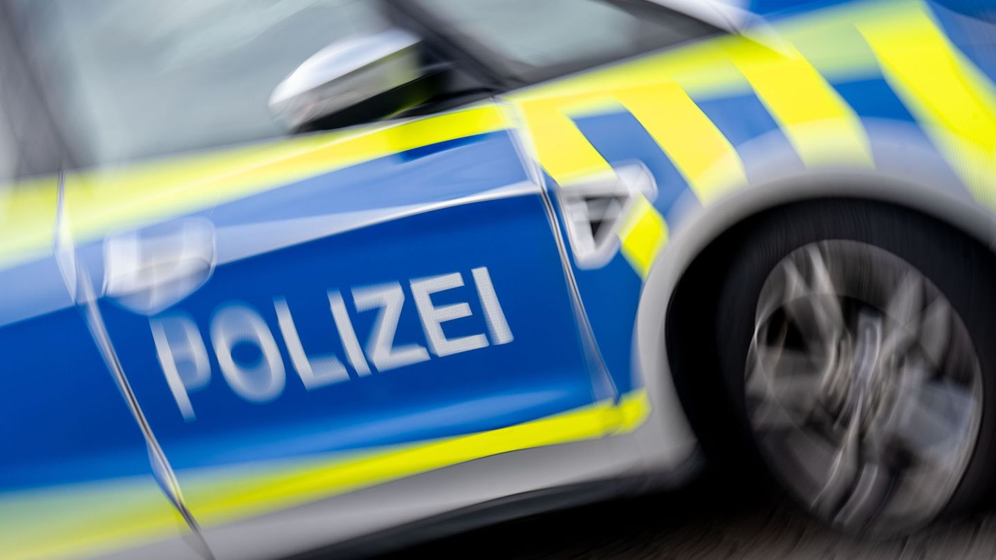 Strecke in der nacht gesperrt: frau von durchfahrendem ice nach berlin tödlich verletzt 2026