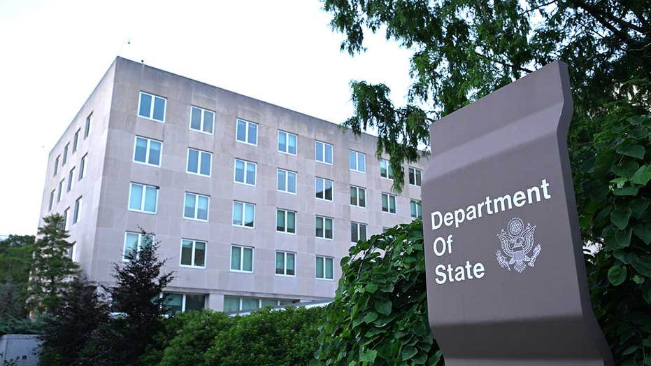 Trump admin eyes historic mass visa revocation targeting up to 200K asylum seekers: report 2026