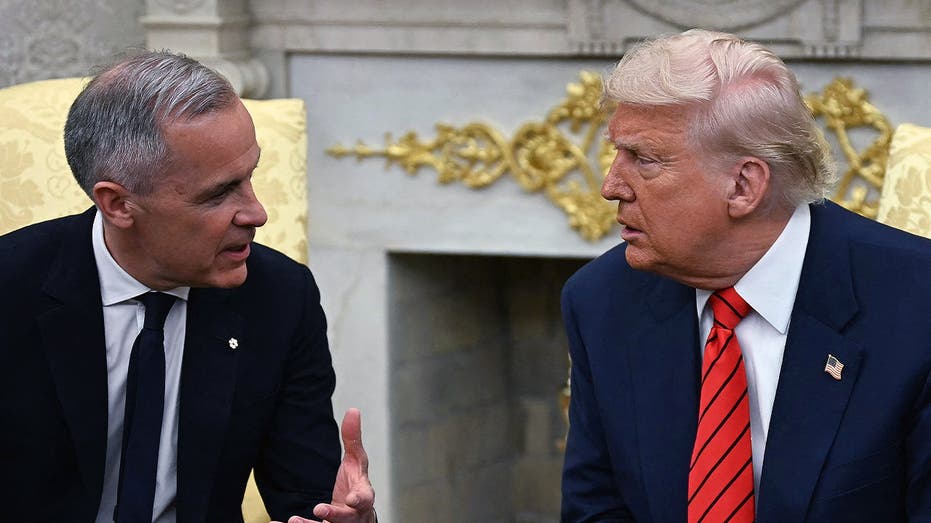 Trump indicates support for christian-backed plan to help canadian jews escape antisemitism 2026 - justice - iustitia. Bg Article trump indicates support for christian-backed plan to help canadian jews escape antisemitism 2026 trump indicates support for christian backed plan help article iustitia. Bg jewish canadians facing rising antisemitism might have president donald trump's support for an expedited legal pathway into the united states. Trump shared a report on the plan... Trump indicates support for christian-backed plan to help canadian jews escape antisemitism 2026 2026-08-30 17:25:00 justice - iustitia. Bg article