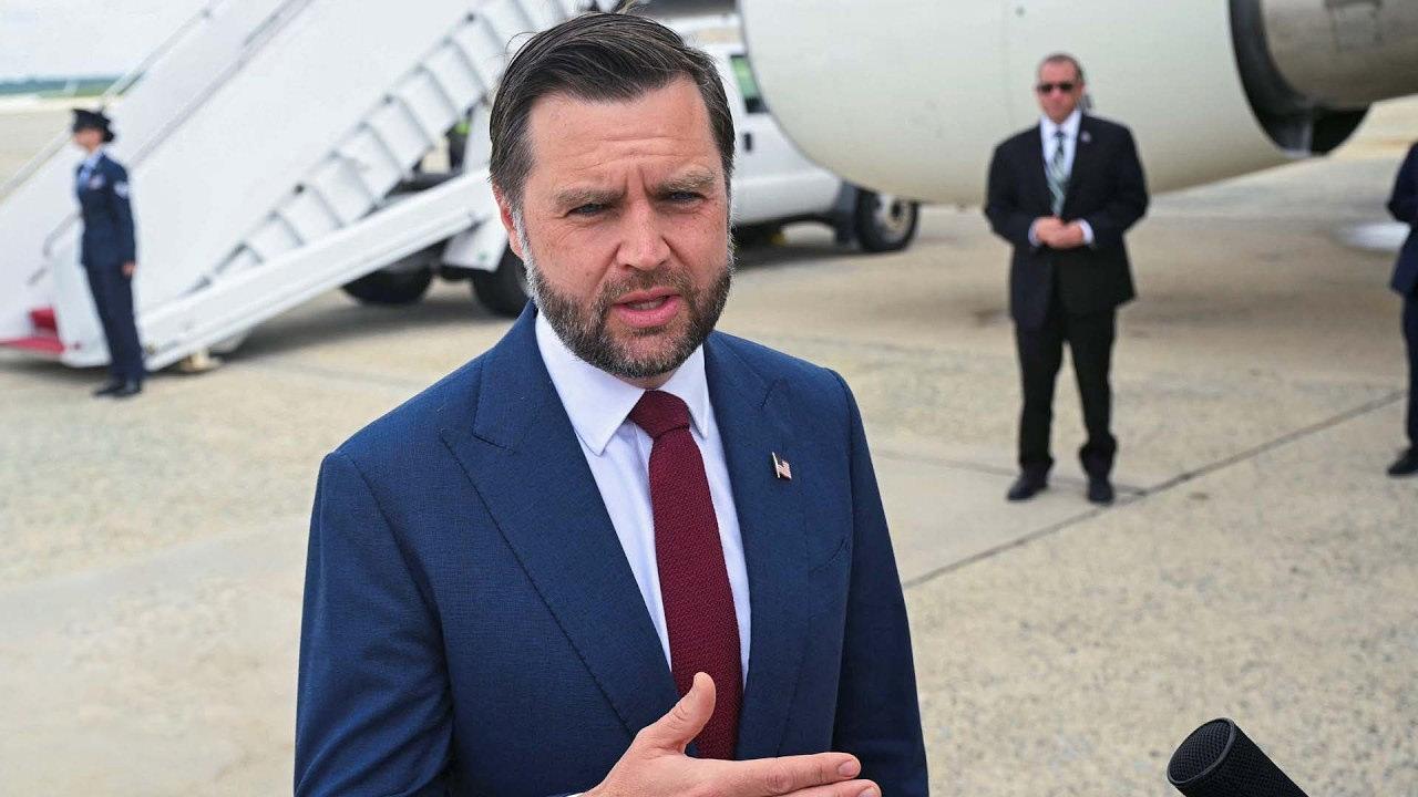 Trump'tan ortalığı karıştıran paylaşım: hark adası yerle bir ediliyor! Abd'den açıklama 2026 - adalet - iustitia. Bg Jd vance