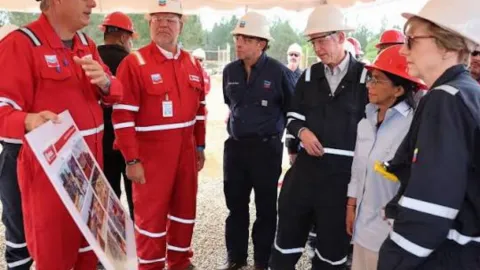 Venezuela petrolü yeniden tekellerin elinde: Bir ülkenin egemenliğinin tasfiyesi 2026