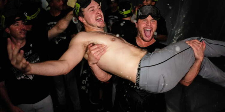 2026 cubs, white sox join short list in chicago baseball history — their postseason stays might be short, too 2026