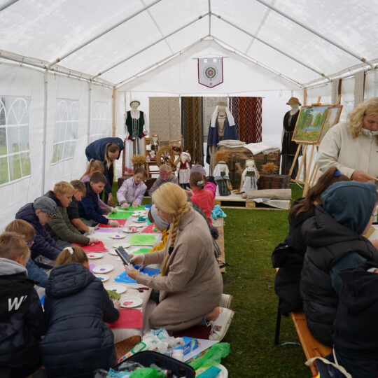 „amatų dienos 2026“ – trys dienos kūrybos ir gyvųjų tradicijų 2026 - teisingumas - iustitia. Bg Amatų dienos „amatų dienos 2026“ – trys dienos kūrybos ir gyvųjų tradicijų 2026 amat dienos 2026 trys dienos rybos gyv tradicij 2026 275 amatų dienos iustitia. Bg gimtasis rokiškis
bagdoniškio kaime, rokiškio rajone, įsikūrusioje tradicinių amatų studijoje tris dienas vyko „amatų dienos 2026“. Renginys kvietė vaikus ir jaunimą... „amatų dienos 2026“ – trys dienos kūrybos ir gyvųjų tradicijų 2026 2026-09-25 08:03:24 teisingumas - iustitia. Bg amatų dienos