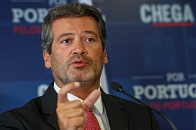 André ventura considera discurso de luís neves "impressionante, inenarrável e inqualificável" 2026