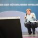 Angela merkel wünscht sich einen ki-roboter für den haushalt 2026 - iustitia. Bg - gerechtigkeit Angela merkel wünscht sich einen ki-roboter für den haushalt 2026