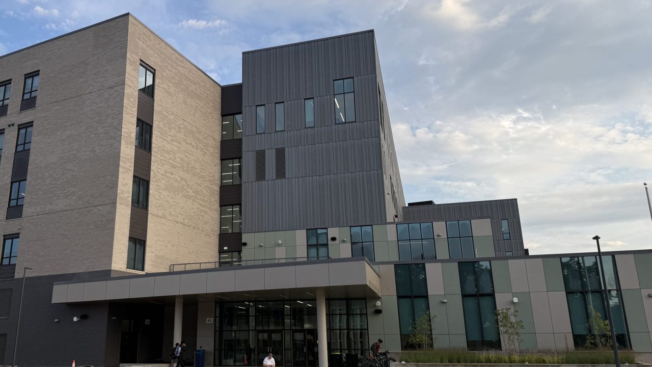 Arlington students head back to class, with some going to a new state-of-the-art high school 2026